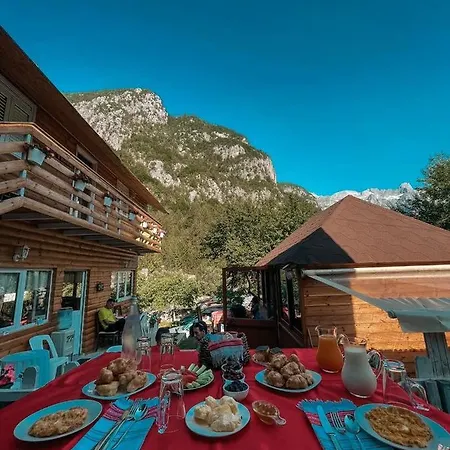 Marashi Πανσιόν 3*