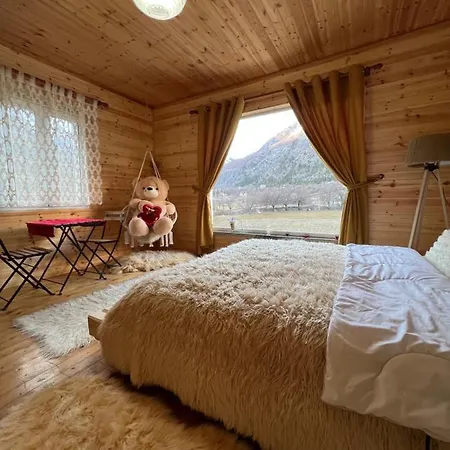 Marashi Πανσιόν Theth