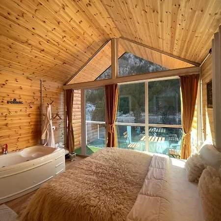 Marashi Πανσιόν Theth