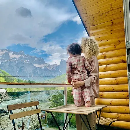 Πανσιόν Marashi Theth