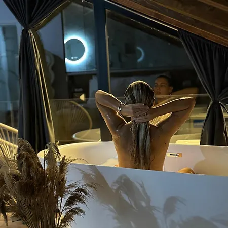 Πανσιόν Marashi