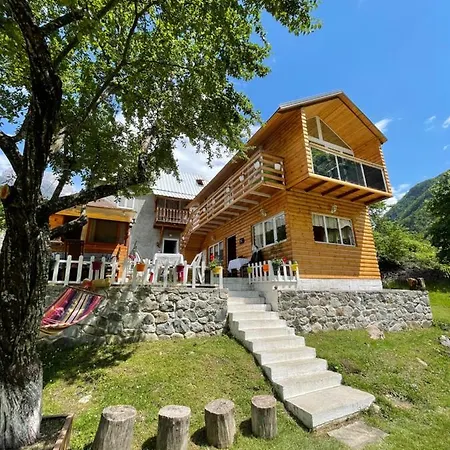 Marashi Pensjonat Theth