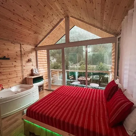 Marashi Guest house 3*