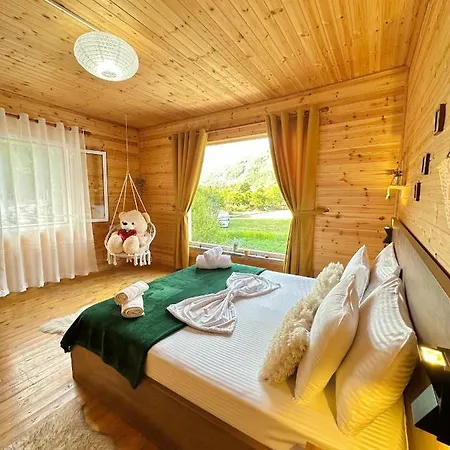 Guest house Marashi