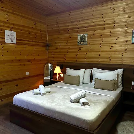 Guest house Marashi