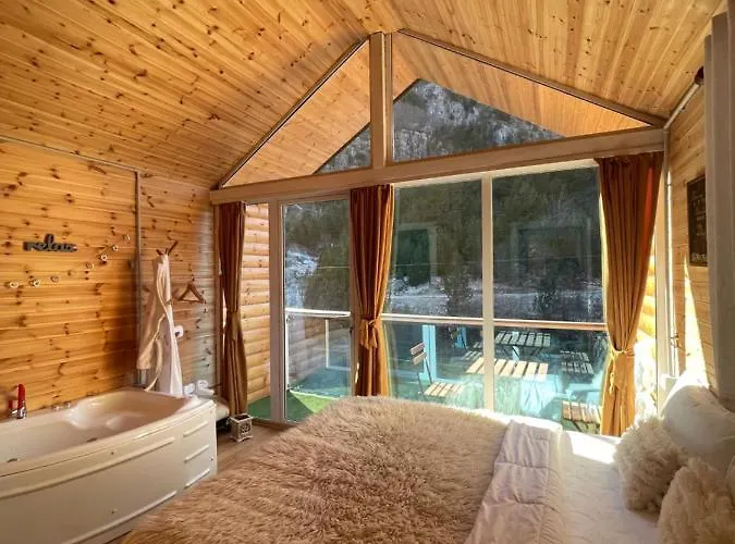 Marashi Penzion Theth