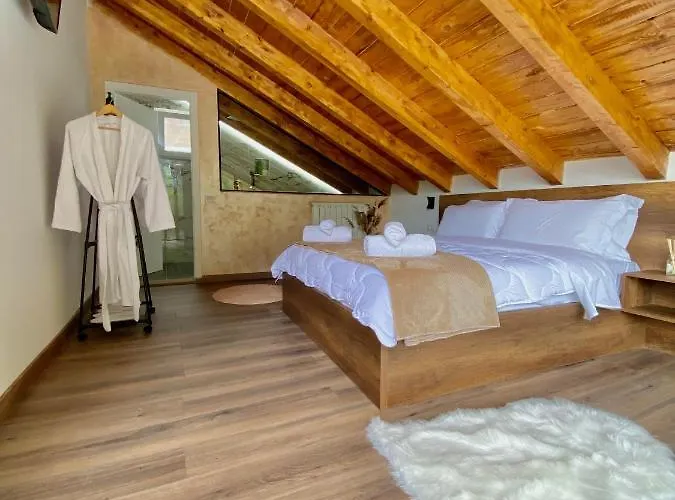 Guest house Marashi