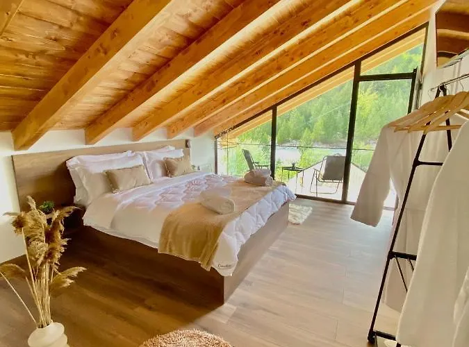 Marashi Guest house 3*