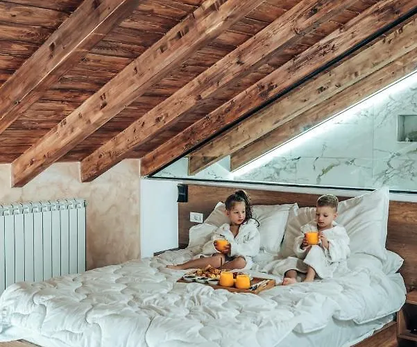 Marashi Penzion Theth